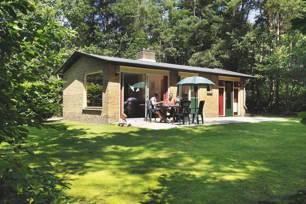 De Lindenberg Hotel Holten Eksteriør billede