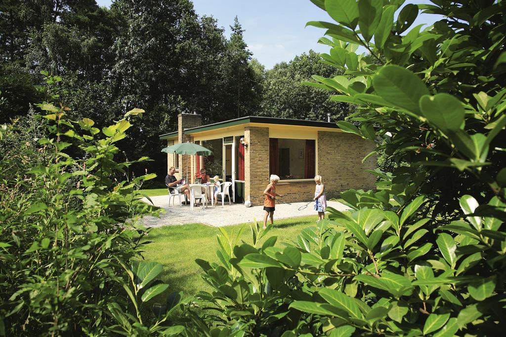 De Lindenberg Hotel Holten Eksteriør billede